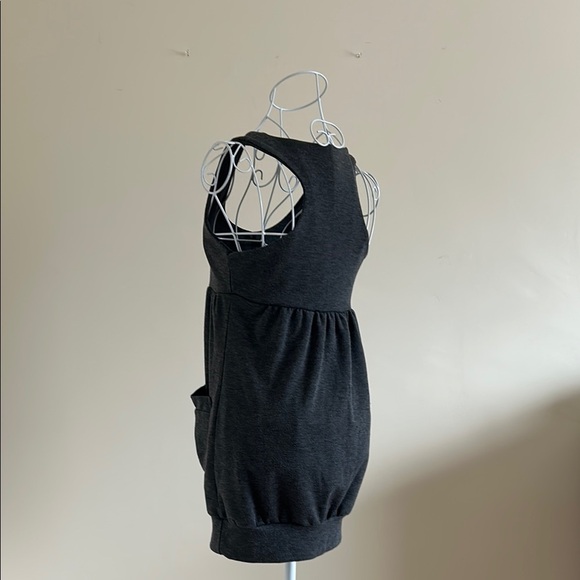 Forever 21 Racerback Grey Dress with Pockets – Size S, Excellent Condition - Picture 6 of 7